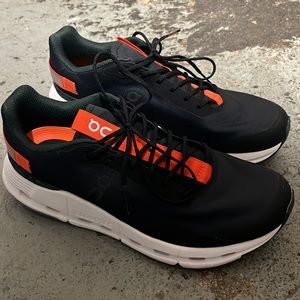 Like New Women’s On Cloud Nova Form